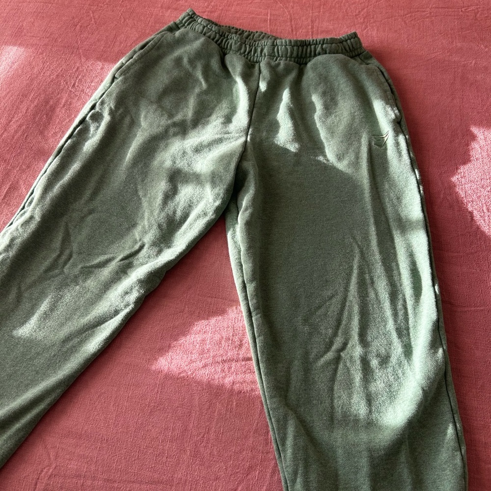 Gymshark Rest Day Sweatpants and Matching Hoodie